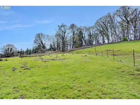 25961 Highway 47 Gaston OR 97119