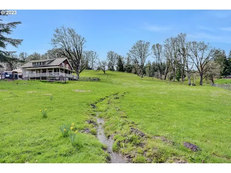 25961 Highway 47 Gaston OR 97119