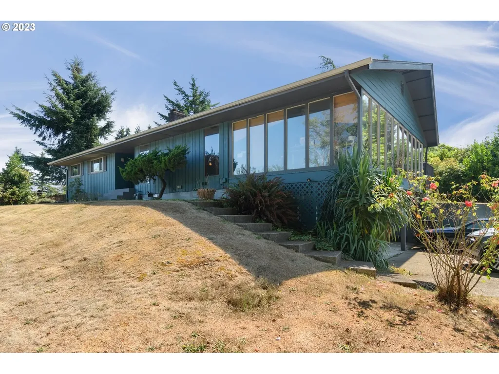 92745 Fir Road Astoria OR 97103