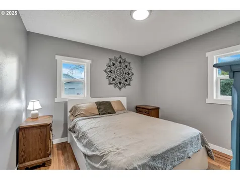 122 N Cole Avenue Molalla OR 97038