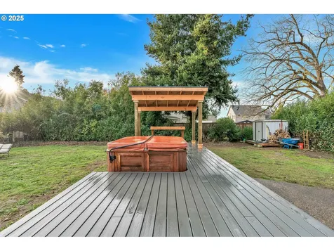 122 N Cole Avenue Molalla OR 97038