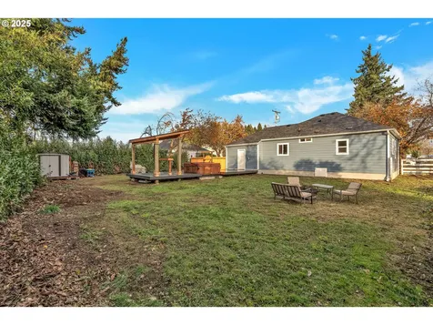 122 N Cole Avenue Molalla OR 97038