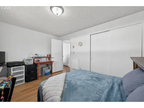 2412 SW Wickiup Avenue Redmond OR 97756