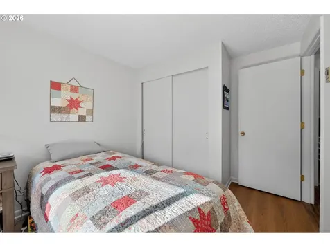 2412 SW Wickiup Avenue Redmond OR 97756