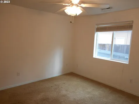 25226 Stellar Avenue Veneta OR 97487