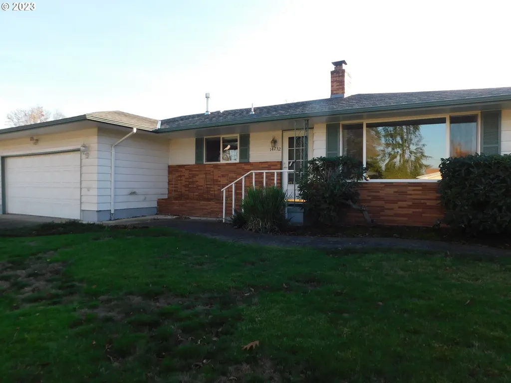 14232 NE Brazee Street Portland OR 97230