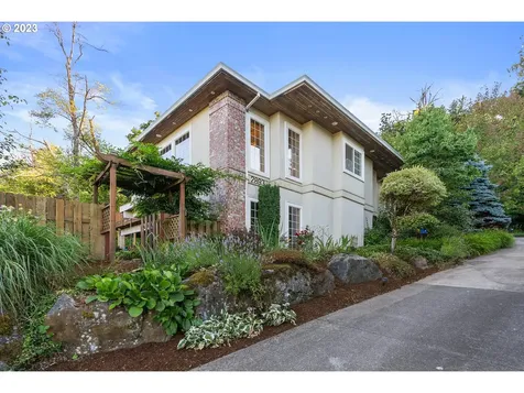 2893 Se Evelyn Place Gresham OR 97080