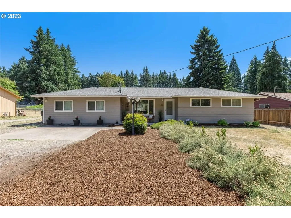 14688 Henrici Road Oregon City OR 97045