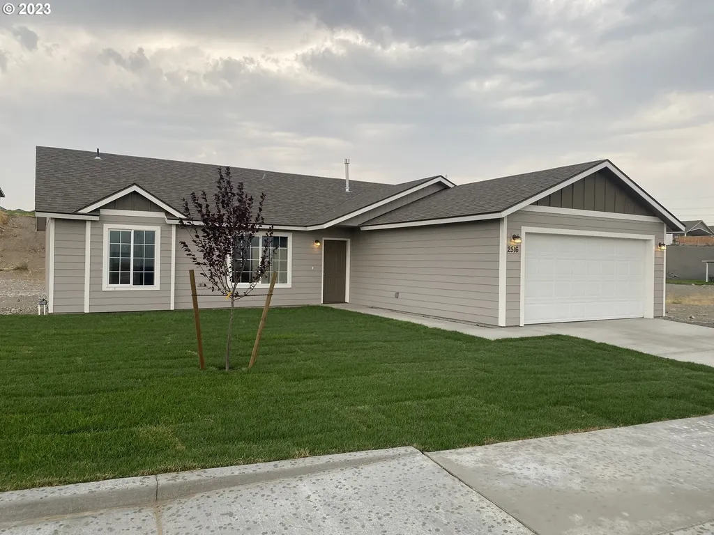 2516 Oriole Street Umatilla OR 97882