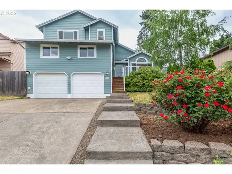 13809 Se Gladstone Street Portland OR 97236
