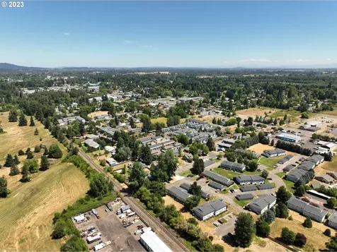 420 SW (-450) Wake Robin Avenue Corvallis OR 97333