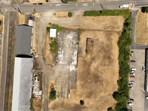 420 SW (-450) Wake Robin Avenue Corvallis OR 97333