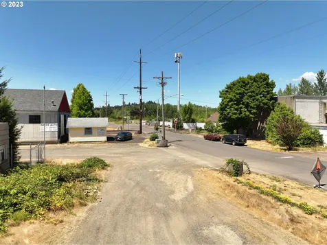 420 SW (-450) Wake Robin Avenue Corvallis OR 97333