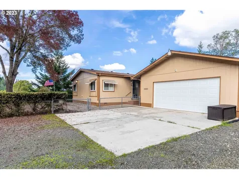 2580 Se Booth Avenue Roseburg OR 97470