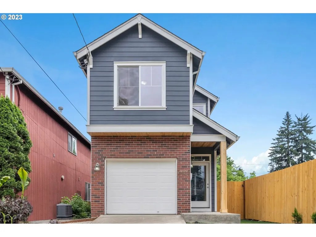 6832 N Astor Street Portland OR 97203