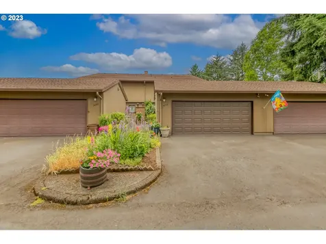 14713 Ne Stanton Court Portland OR 97230
