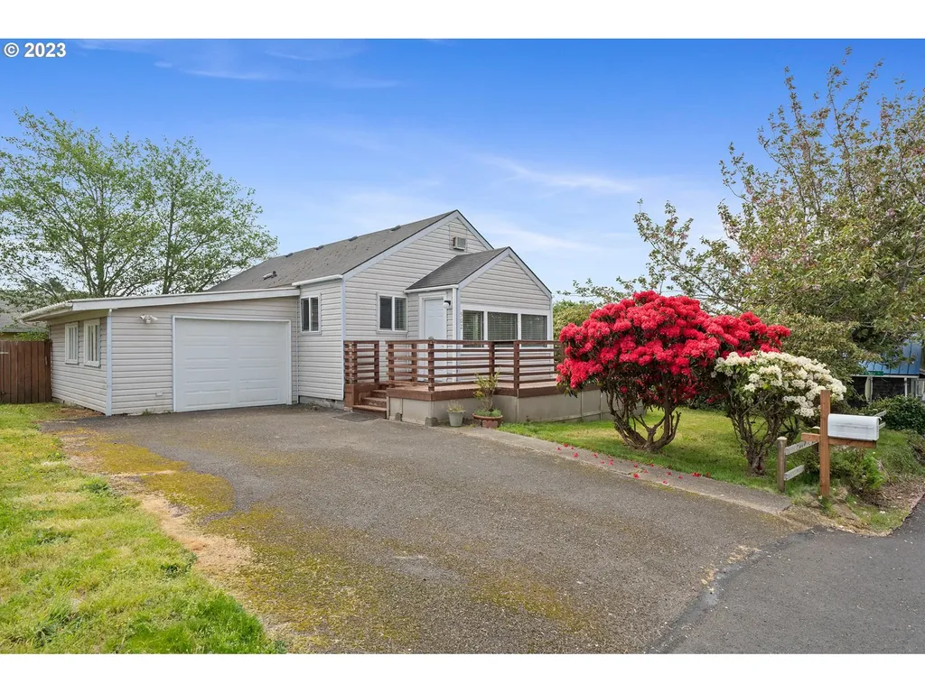 502 Nehalem Avenue Rockaway Beach OR 97136