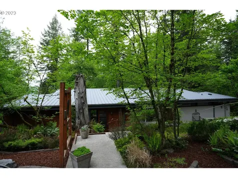 3300 Ne 357th Court Washougal WA 98671