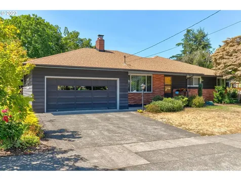9021 N Tioga Avenue Portland OR 97203