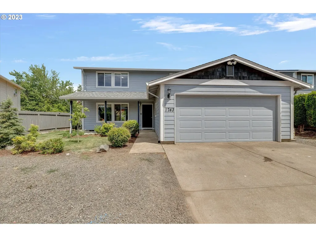 1743 W Lincoln Street Woodburn OR 97071