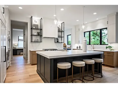 2121 Wembley Park Road Lake Oswego OR 97034