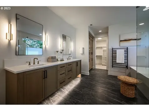 2121 Wembley Park Road Lake Oswego OR 97034