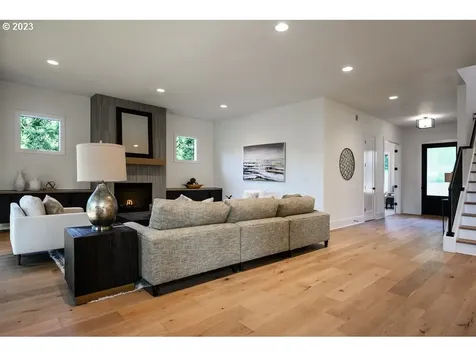 2121 Wembley Park Road Lake Oswego OR 97034