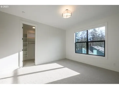 2121 Wembley Park Road Lake Oswego OR 97034