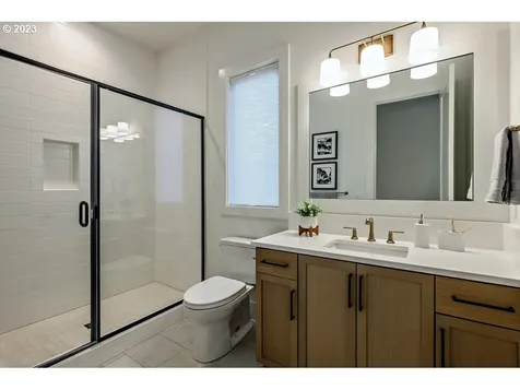 2121 Wembley Park Road Lake Oswego OR 97034