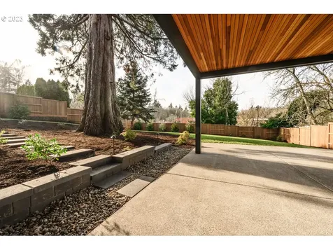 2121 Wembley Park Road Lake Oswego OR 97034