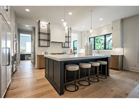 2121 Wembley Park Road Lake Oswego OR 97034
