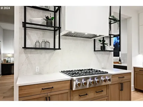 2121 Wembley Park Road Lake Oswego OR 97034