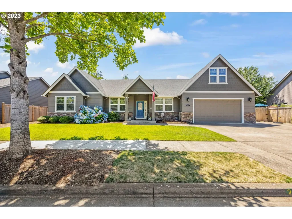 2444 Borders Drive Eugene OR 97404