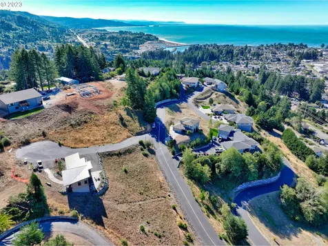Pacific Terrace Drive Brookings OR 97415