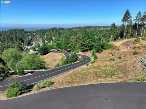 Pacific Terrace Drive Brookings OR 97415