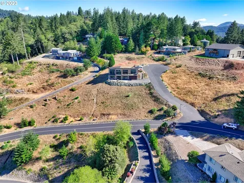 Pacific Terrace Drive Brookings OR 97415