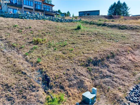 Pacific Terrace Drive Brookings OR 97415