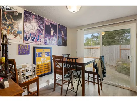2495 Jeppesen Acres Road Eugene OR 97401