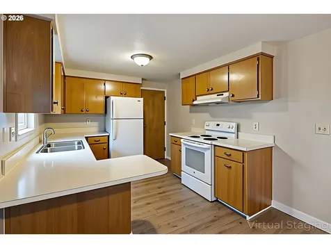 2495 Jeppesen Acres Road Eugene OR 97401