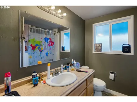 2495 Jeppesen Acres Road Eugene OR 97401