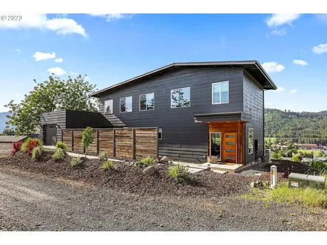 460 Nw Spring Street White Salmon WA 98672