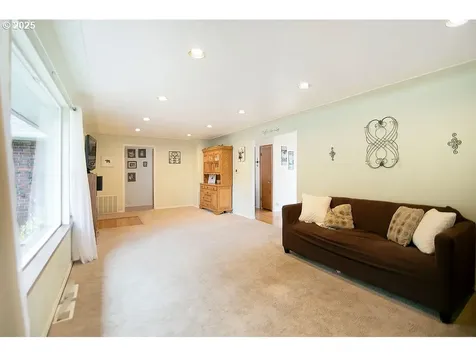 4421 89th Avenue SE Olympia WA 98501