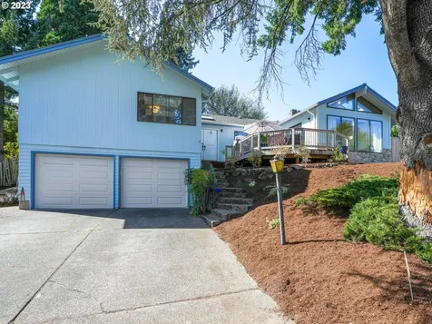 9915 Sw 30th Avenue Portland OR 97219