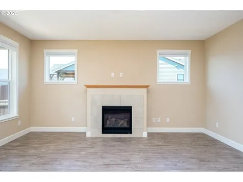 1203 S 44th Avenue Ridgefield WA 98642