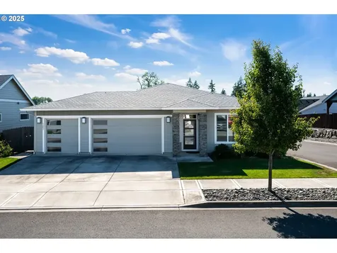 1203 S 44th Avenue Ridgefield WA 98642