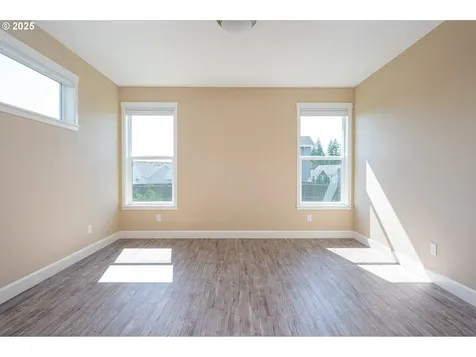 1203 S 44th Avenue Ridgefield WA 98642