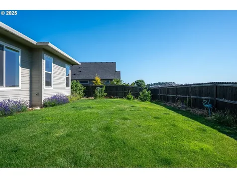 1203 S 44th Avenue Ridgefield WA 98642