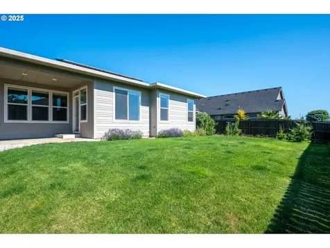 1203 S 44th Avenue Ridgefield WA 98642