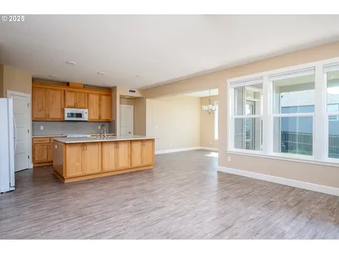 1203 S 44th Avenue Ridgefield WA 98642