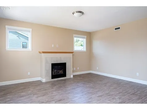 1203 S 44th Avenue Ridgefield WA 98642